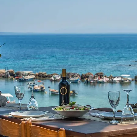 Hotel Nefeli Beach 4*